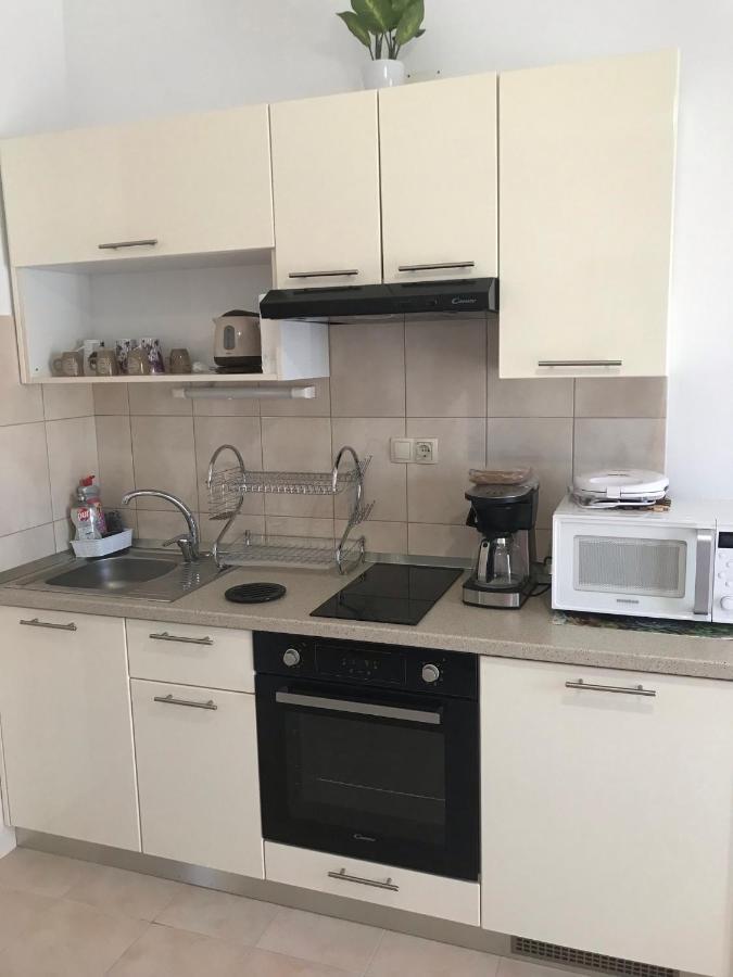 Sea View Apartment Near The Beach S2-Jelsa Center מראה חיצוני תמונה
